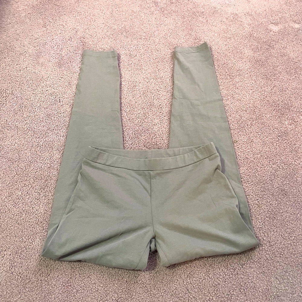 NWT grey leggings